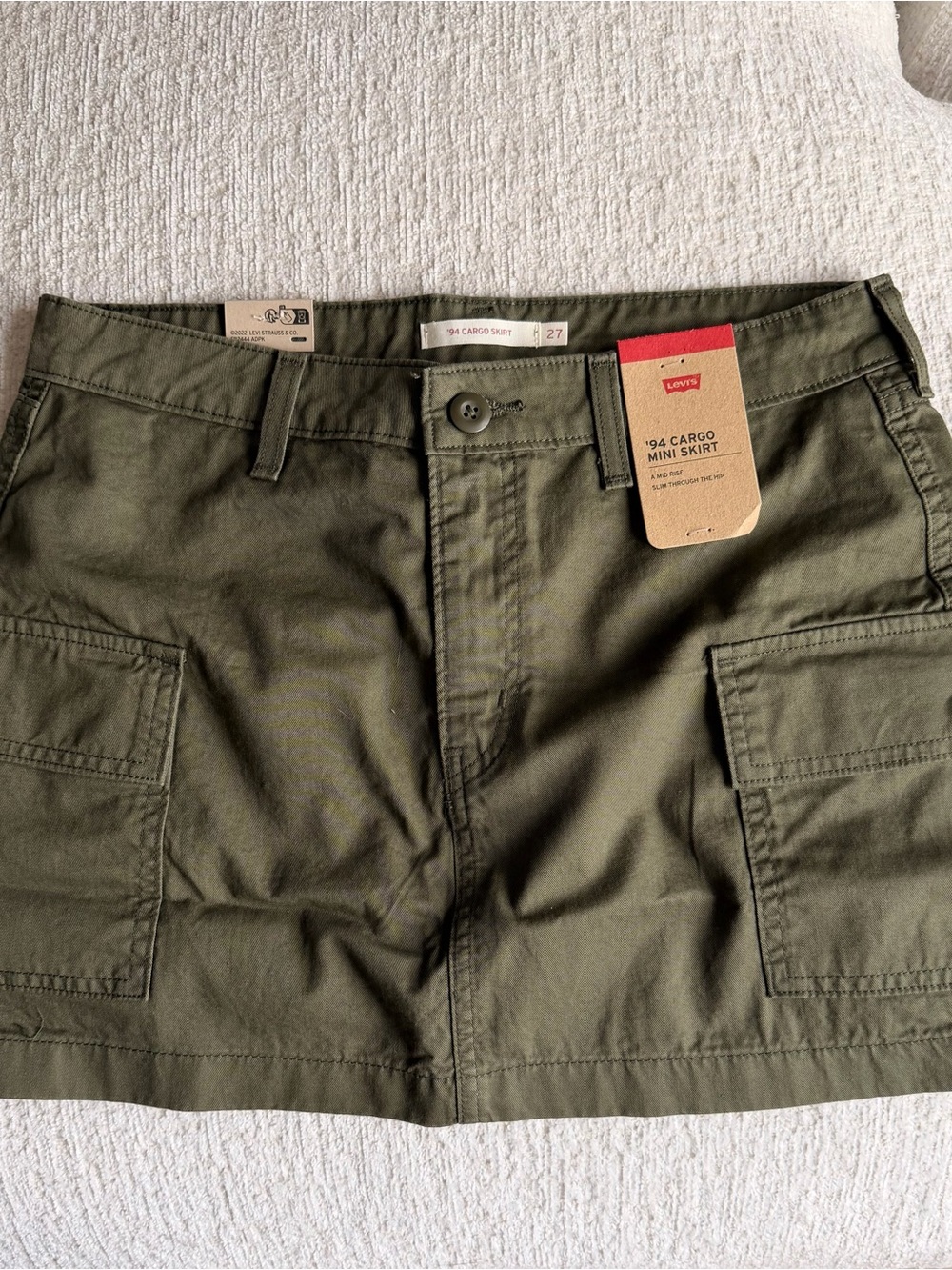 Levi’s cargo mini skirt